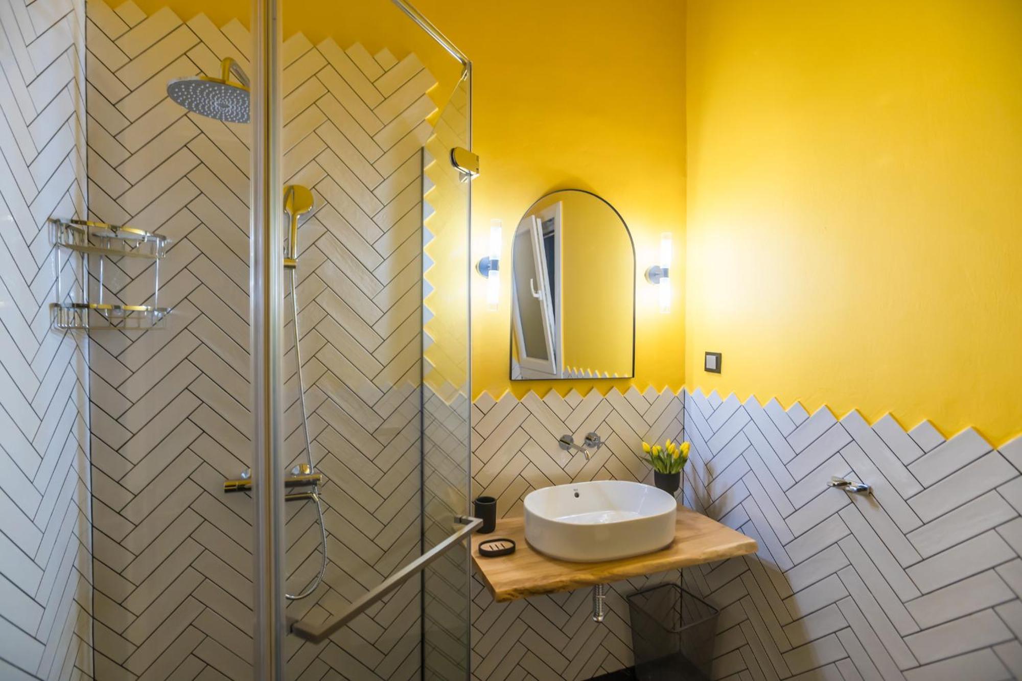 Corner House * Kastoria