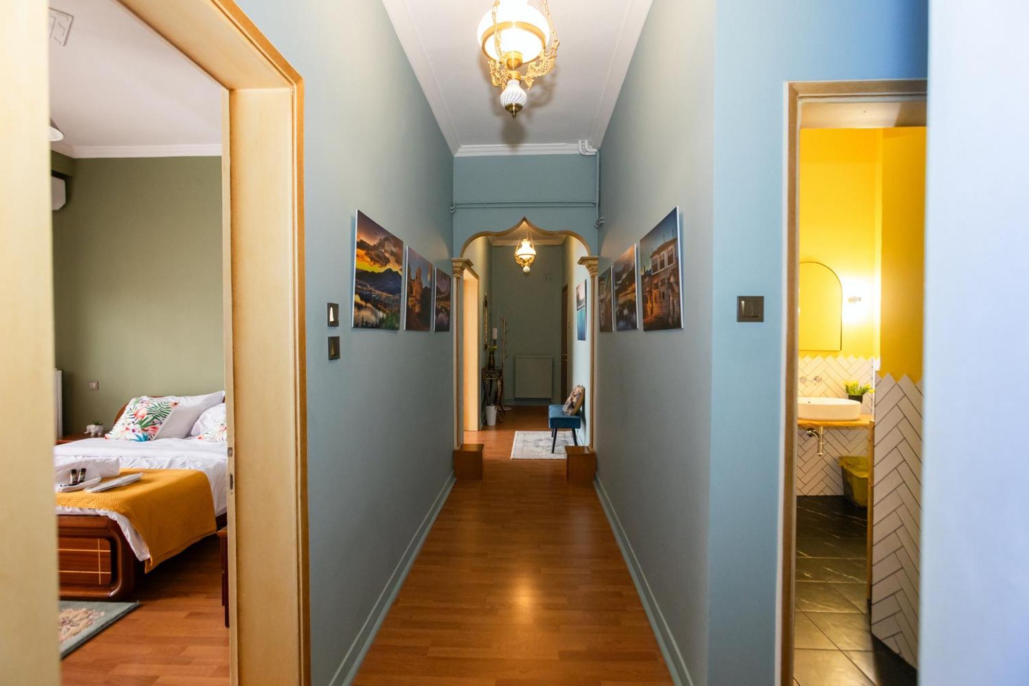 Apartment Corner House